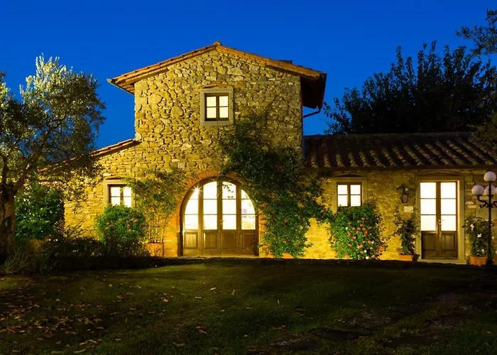 La Capannina 2&2, Emma Βίλα